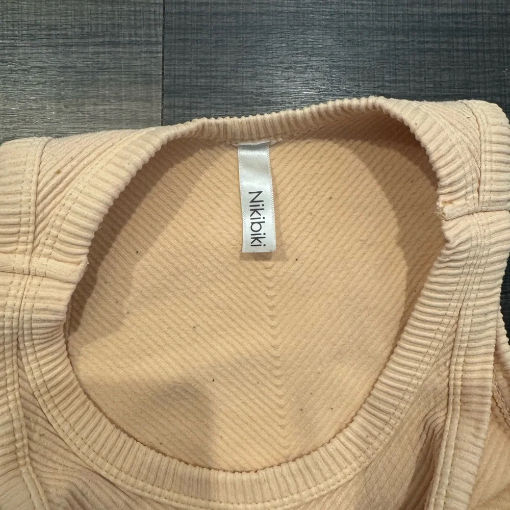 Peach Ribbed Tank Top - Picture 2 of 3